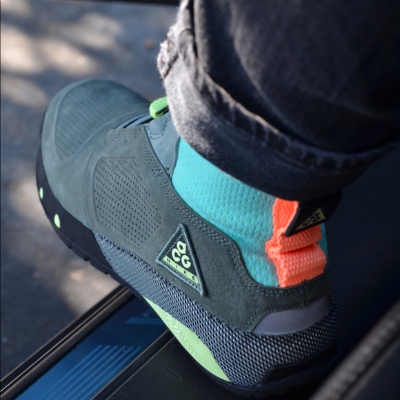 Meet your Posher, Chris - Picture 2 of 2